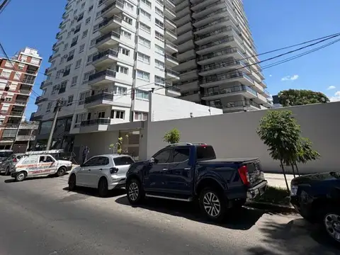Estocolmo 2700, Piso 1