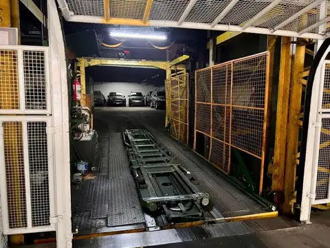 Cochera en Venta Fija