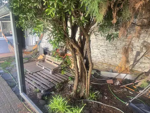 Depto Tipo Casa en Venta 25 años