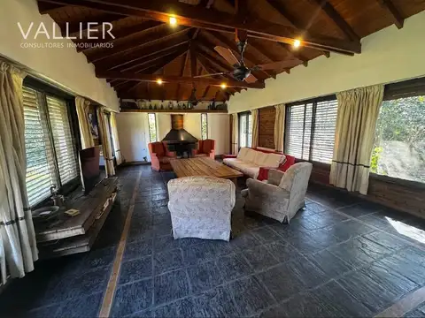 Casa en Venta en Los Naranjos, USD 340.000