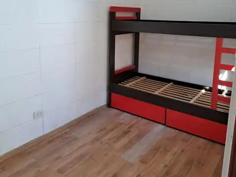 Venta de departamento a metros de av.Crovara