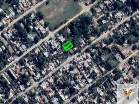 Chacabuco e/ San Lorenzo y Adolfo Korn
