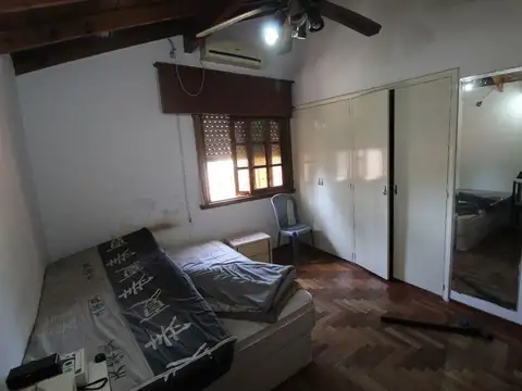 Venta de Casa 5 AMBIENTES en Villa Luzuriaga, La Matanza