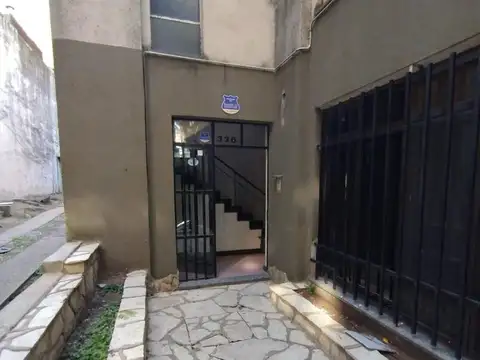 Oficina en Alquiler en Martín, $ 2.000.000