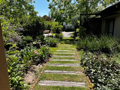 Casa en Venta en Santa Barbara, USD 595.000