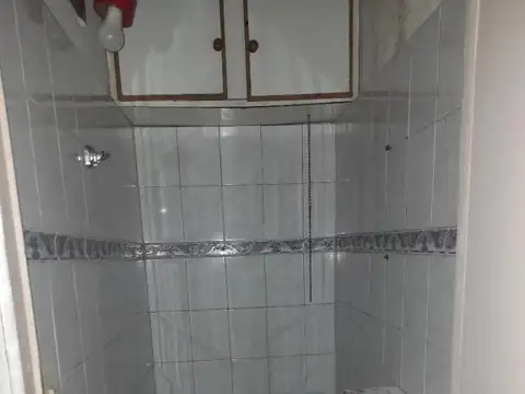 Depto Tipo Casa en Venta 60 años