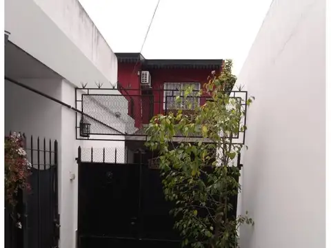 Casa en Venta en Temperley, USD 120.000