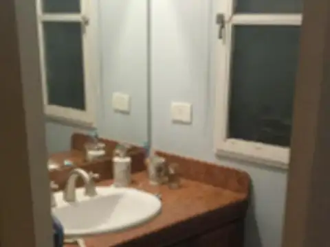 Casa 4 ambientes con 4 baños