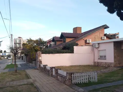 Casa en Venta en Haedo, USD 210.000