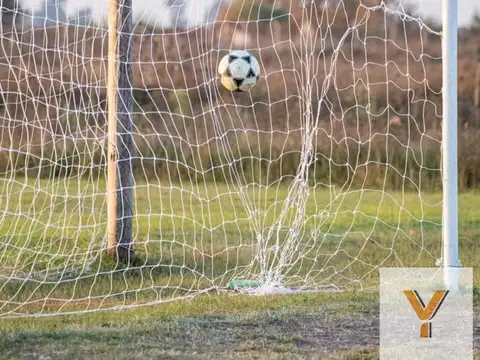Complejo Deportivo en alquiler - 6 Canchas - Villa Elvira