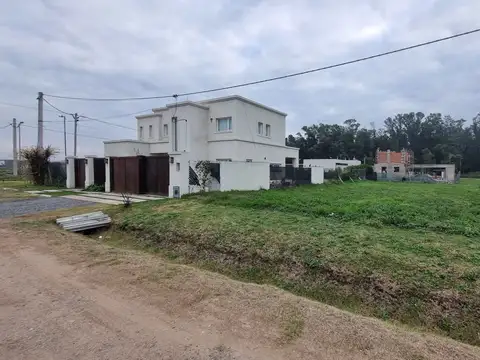 Terreno en Venta en City Bell, USD 34.000