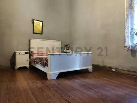 VENTA PH tipo Casa de 11 ambientes en SAN TELMO – Ideal Emprendimiento Comercial