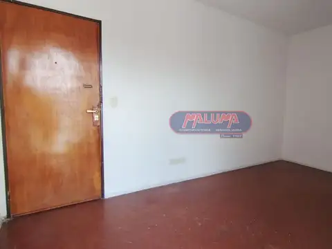 Caxaraville 3100, Piso 3