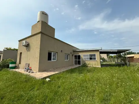 Casa en Alquiler - Barrio Altos del Taurel