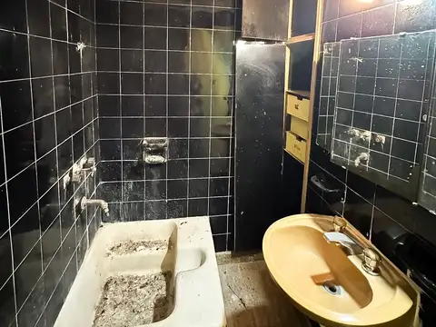 OPORTUNIDAD EN SAN CRISTÓBAL | CASA EN BLOCK CON GRAN POTENCIAL