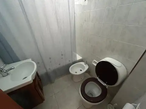 Departamento 2 ambientes con patio