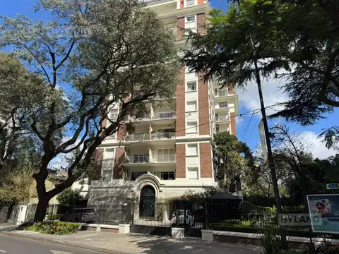Departamento 4 ambientes  en alquiler, en La Lucila-Vias/Libert