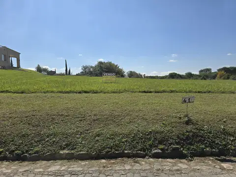 La Manada - Altos de San Lorenzo 100