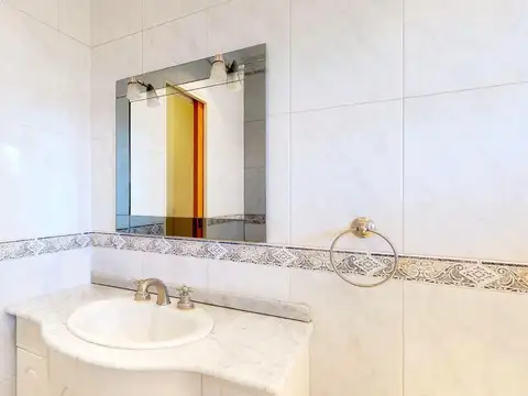 Casa en venta en La Plata - Dacal Bienes Raíces