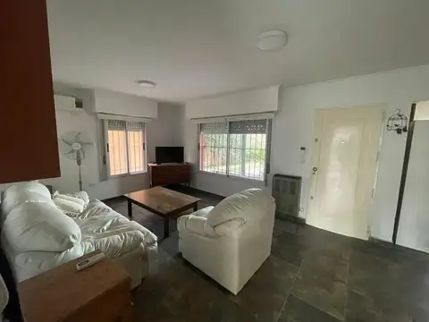 Casa en Alquiler al Norte