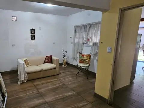 Casa en Venta en Los Naranjos, USD 145.000