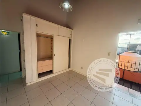 Depto Tipo Casa 2 ambientes con 1 baño
