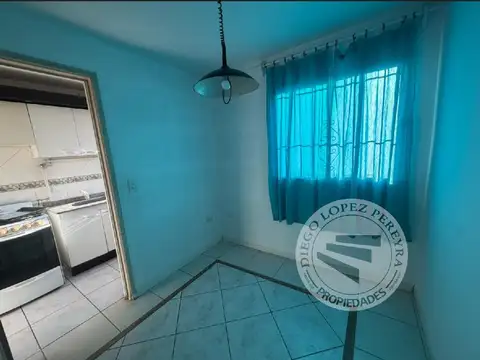 Depto Tipo Casa en Alquiler con 1 cocheras