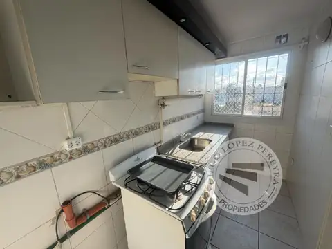 Excelente PH 2 ambientes en planta alta