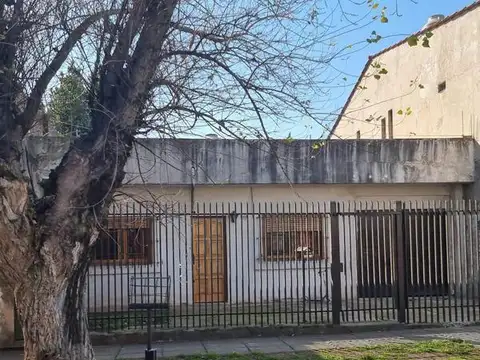 Casa 3 Ambientes EN VENTA - En San Andres - San Martin