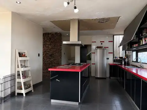 Videla Castillo 2300