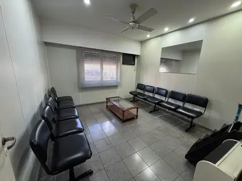 Oficina en Venta 60 años