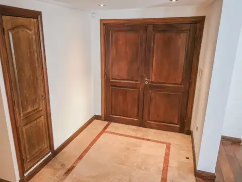 Casa en Alquiler de 3 dormitorios