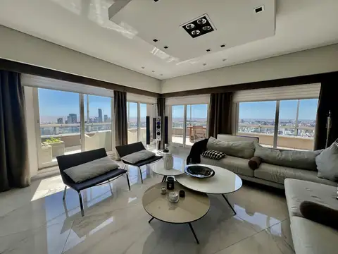 Departamento en Venta de 4 dormitorios