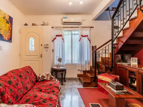 Depto Tipo Casa en Venta de 3 dormitorios