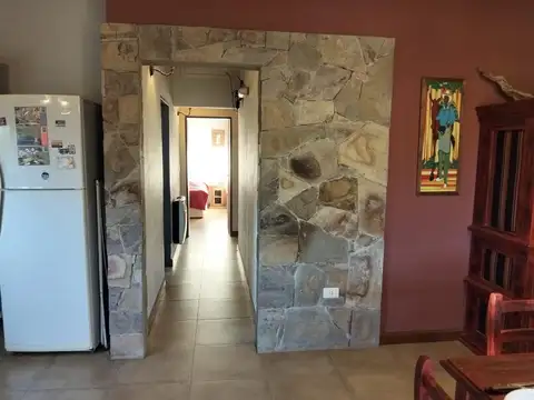 Casa 5 ambientes con 3 baños