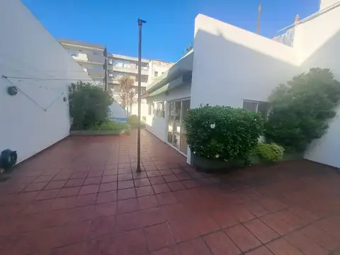 casa villa luro pileta 3 dorm quincho garaje