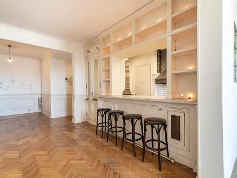Venta Departamento 4 ambientes en Barracas con patio