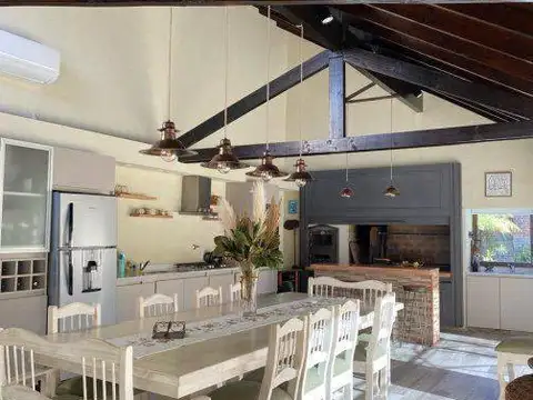 Casa en Venta de 5 dormitorios