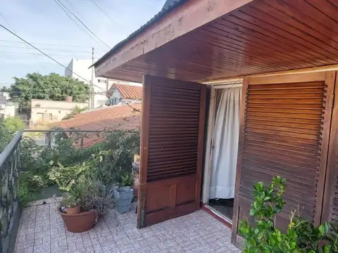 Casa 3 ambientes con 2 baños