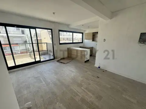 Tte Gral Juan D Peron 3800, Piso 9