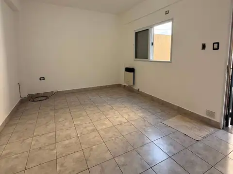 Departamento en Alquiler en Villa María Selva, $ 550.000