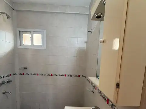 Alquiler de 1 dormitorio sobre AV gral paz