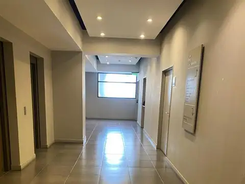 Departamento en Venta en Parque Chacabuco, USD 77.000