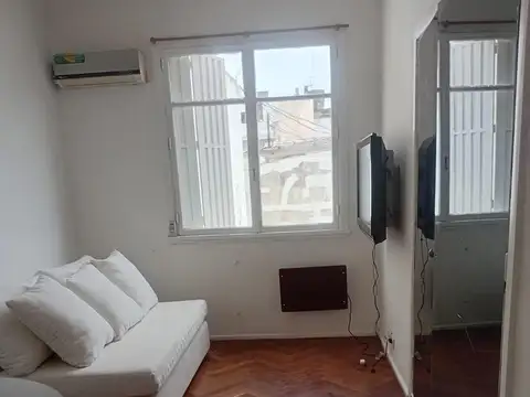 Departamento en Alquiler en Recoleta, $ 380.000