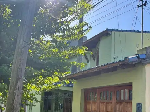 CASA EN VENTA - GUADALUPE OESTE- SANTA FE