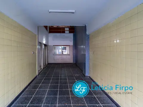 Depto Tipo Casa en Alquiler con 1 cocheras
