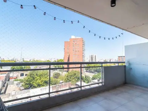 VENTA DEPARTAMENTO 4 AMBIENTES BALCON Y COCHERA