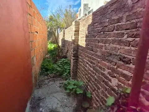 Depto Tipo Casa Monoambiente con 1 baño