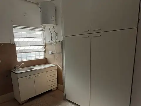 Casa en Alquiler en Barrio Industrial, $ 500.000