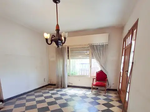 VENTA CASA EN PH 3 DORMITORIOS JARDIN COCHERA